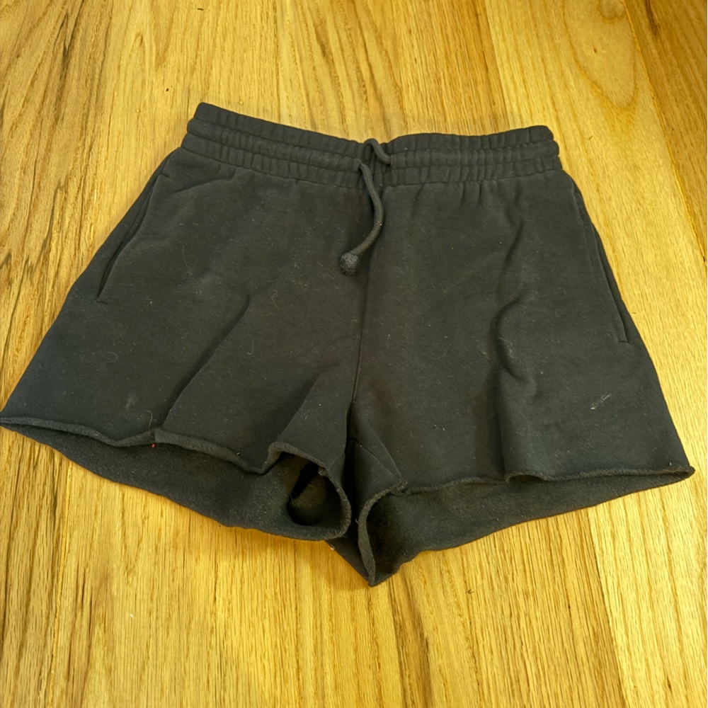 Aritzia black shorts